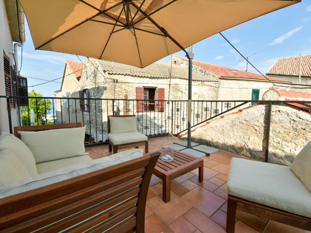 Holiday Home Mali dvori Diklo Esterno foto